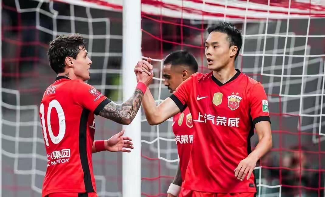 九游体育包含加时末段体能课后，上海海港回应争议备战NBA总决赛，态度坚定，更衣室氛围转暖的词条