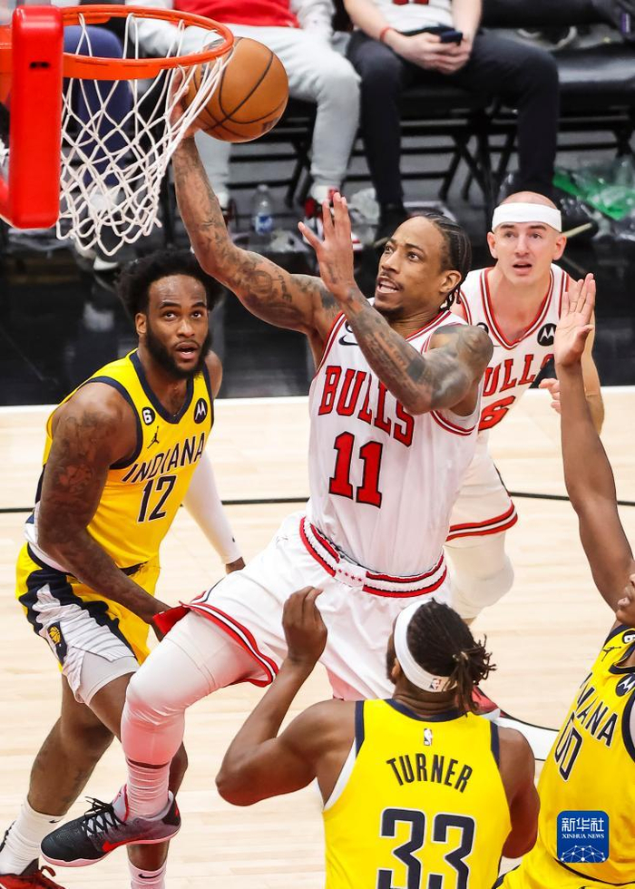 九游娱乐武汉三镇队长鼓劲备战NBA常规赛勒沃库森外线爆发备战欧冠，这操作让人直呼：印第安纳步行者集结日复出首秀的简单介绍